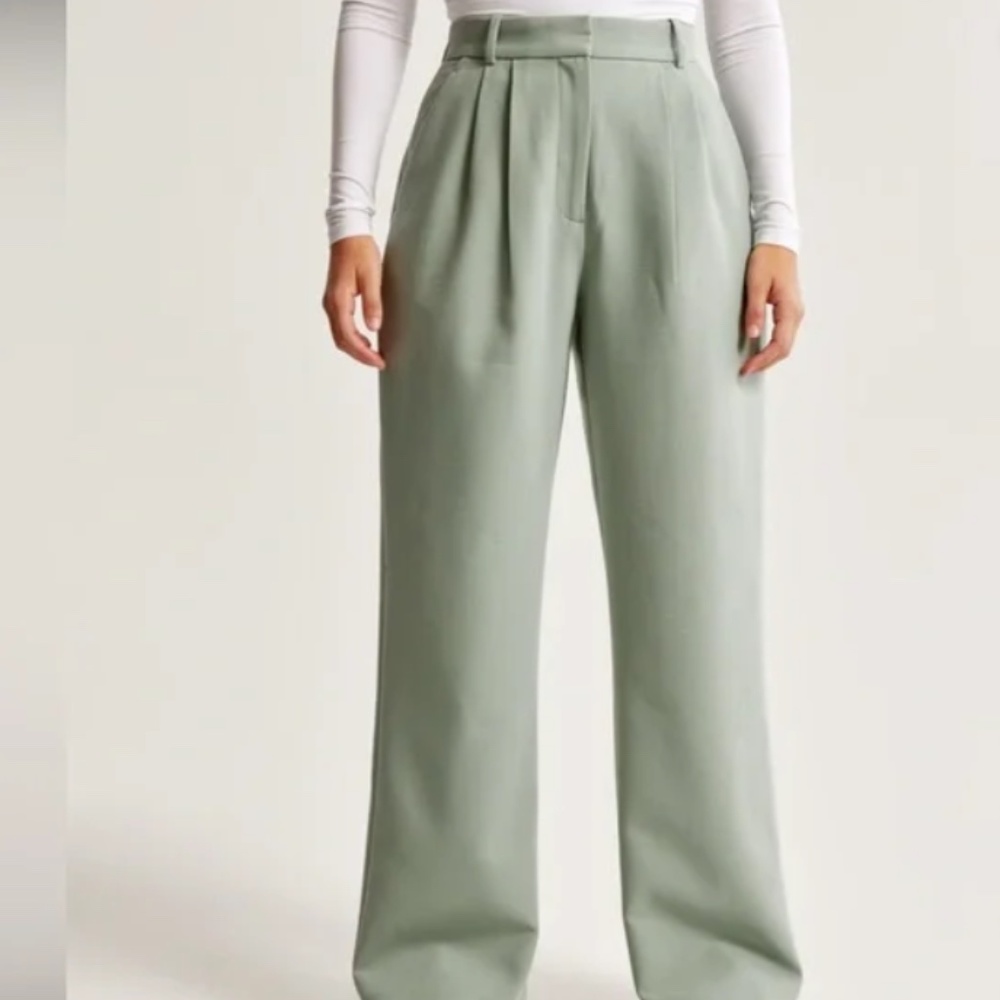 Abercrombie Sloane Tailored Pant